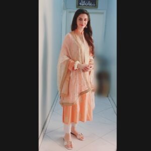 Hina Javed Instagram - Fatima drama serial wafa bemol only on humtv #hinajaved #humtv #wafabemol