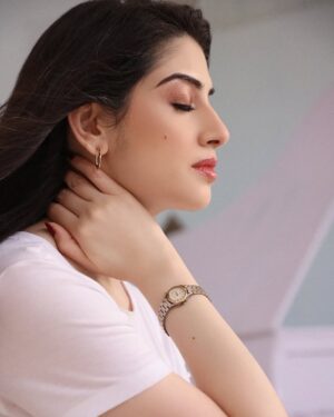 Hina Javed Instagram - 🤍🤍

Photography by @yasser.sadiq_