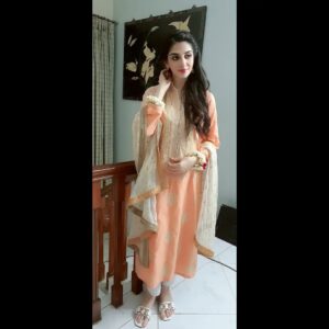 Hina Javed Instagram - Fatima drama serial wafa bemol only on humtv #hinajaved #humtv