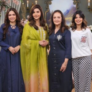 Hina Khawaja Bayat Instagram - A beautiful start to a lovely day, filled with nostalgic memories that lift our spirits, make us laugh & heal our hearts 💖

Today on Good Morning Pakistan on ARY Digital  with the shiny, happy, always bright Nida Yasir, Srha Asghar & Faheema Awan 💖

#gmp #goodmorningpakistan #nidayasir #srhaasgr #faheemaawan #hinakhwajabayat #hinabayat #memories #nostalgia #yaadain #beautifulday