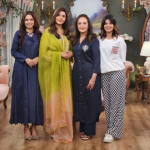 Hina Khawaja Bayat Instagram - A beautiful start to a lovely day, filled with nostalgic memories that lift our spirits, make us laugh & heal our hearts 💖

Today on Good Morning Pakistan on ARY Digital  with the shiny, happy, always bright Nida Yasir, Srha Asghar & Faheema Awan 💖

#gmp #goodmorningpakistan #nidayasir #srhaasgr #faheemaawan #hinakhwajabayat #hinabayat #memories #nostalgia #yaadain #beautifulday