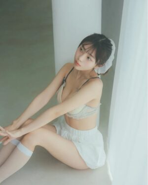 Hina Kikuchi Instagram - non-noご機嫌ランジェリー企画 見てくれたかな🩶 ̖́-