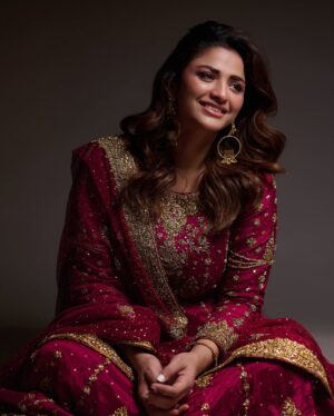 Hira Soomro Instagram - @azharmughal.official 
@chandanpirzadaphotography