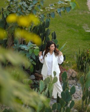 Hira Soomro Instagram - @areebaziz960 
@zara shirt 
@lamaretail coat 
@khaadi pants
@outfitters_pk  shoes 
@sheinofficial  jewels