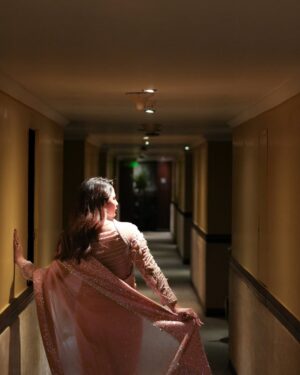 Hira Soomro Instagram - 📸 @photodoctor.official & @shamsiisaqib 
👗 @mehlazofficial 
@stylebykiranraza