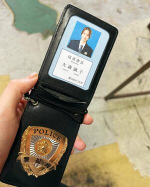 Hirona Yamazaki Instagram - 👮
#幸せカナコの殺し屋生活 
第3話配信になりました。
ぜひ @dmmtv_pr さんで
ご覧ください。

#警察手帳ってかっこいいよね
#アガるよね
#下の名前は誠子です。
#イヤイヤイヤイヤロップイヤー🐇
#DmmTV