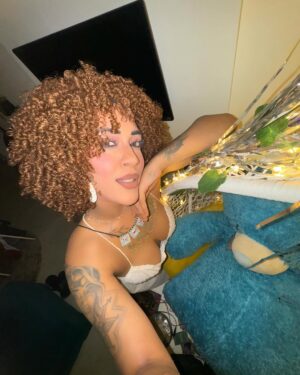 Hritu Zee Instagram - How Do I Look ??😍
#afrocurls #afro #afrohair