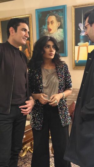 Iffat Rahim Instagram - What an amazing evening with these lovely peeps.Love you all and thankyou for making it so special ❤️❤️❤️