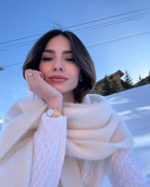 Iliana Papageorgiou Instagram - Frozen in the French Alps ✨🪽