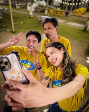 Intira Charoenpura Instagram - ดูกันยังฮะ เกมการ์ดกับOHANA มันส์จัด รั่วจัด ^^