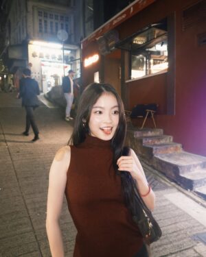 Isabella Chan Instagram - Happy sleep happy life (sorry no rhyme)