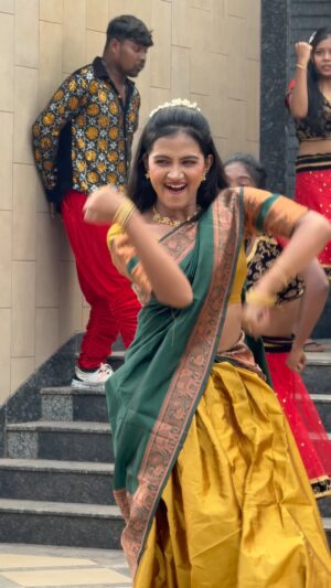 Ishwari Panda Instagram - ଦେଖିଲେଣି ନା ନାହିଁ ? ❤️‍🔥 #trend #trendingreels #trendingsongs #trendy #viralreels #viralvideos #viralreel #viralinstagram #viralsong #song #songs #dance #dancereel #dailypost #viral #odiasong❤️ #odiamuser #odiastatus #status #statusvideos #ishwaripanda