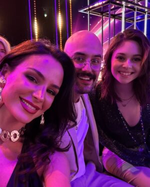 Jade Leboeuf Instagram - Le voir danser hier soir, c’était un mélange de fierté, d’émotion et d’admiration. Mon papa relève un défi qu’il n’aurait jamais imaginé, avec courage et sincérité. Peu importe le résultat, pour moi, il a déjà tout gagné ✨ Bravo papa, je t’aime 🫶🏼