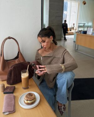Jami Alix Instagram - honestly i got a spray tan & an iced coffee and i’m always embarrassed at how much that increases my mood