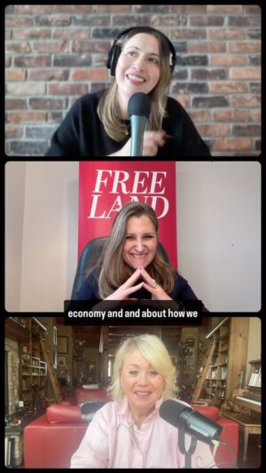 Jann Arden Instagram - Who needs a pep talk? 🙋🙋‍♀️ Canadians need to remember just how much we support our American friends. Thank you @chrystiafreeland 🇨🇦🍁

#jannarden #jannardenpodcast #canadian #canada #economy #chrystiafreeland #canadianeconomy #america #america #elbowsup #meetthemoment