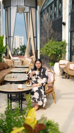 Jasmine Sidhu Instagram - Discover luxury and comfort @romeolanezirakpur , the ultimate hotspot in town! With scenic views, exclusive breakfast, and a luxurious rooftop cocktail garden, it’s the place to be in Tricity. Experience top-notch parties till 3 am and indulge in the prestige of this renowned brand now in our own backyard. Don’t miss out on this unforgettable experience! 

#jazzfoodtravelshop #chandigarhblogger #foodstagram #foodphotography #newintown #tricity #rooftoprestaurant #rooftopchandigarh #foodblogger