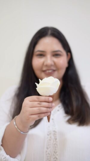 Jasmine Sidhu Instagram - Let’s talk about the rose-shaped gelato at @gelatoamoruccio . This beautifully crafted dessert, resembling a delicate rose, is a true testament to their culinary artistry. Paired with the exquisite French pastries from Le Cordon Bleu’s expert pastry chefs, Mont Rêve offers a delightful symphony of flavors and textures. Each bite, whether it’s the crispy layers, crumbly delights, velvety mousse, or rich ganaches, reflects their dedication to perfection. Dive into the captivating world of Mont Rêve and indulge in a culinary experience like no other. 

📍Elante Mall (basement 1 opposite miniso) 
(Rose gelato, Rose gelato Chandigarh, pastry, le cordon bleu, European cafe ) 

#amorunico #gelato #sorbet #sorbeticos #chandigarhblogger #chandigarhicecream