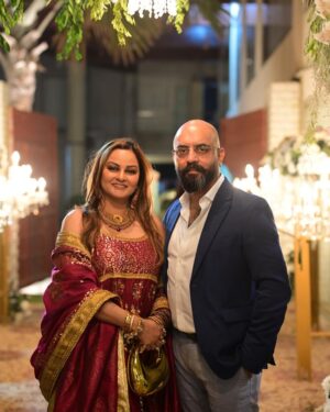 Javeria Abbasi Instagram - Together we make the perfect picture 🧡, love u the most @adeel.haider1 ♥️happy new year 🥳, #2025 #juvariaabbasi