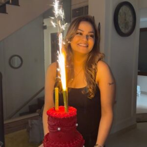 Javeria Abbasi Instagram - Birthday Party 🥳🎉🎂
So grateful for the love you all gave me; my family, friends and fans!
Thank u so much, Love u all 🧡 #juvariaabbasi #birthday