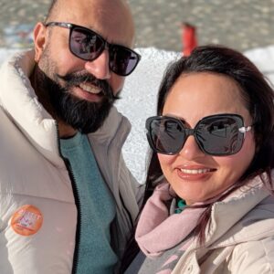 Javeria Abbasi Instagram - There is always some madness in love! But there is always some reason in madness….
@adeel.haider1 ♥️

#juvariaabbasi #honeymoon #switzerland #lucerne #mounttitlis #holidays #winter #mountains #snow
