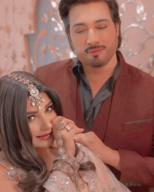 Javeria Saud Instagram - #couplegoals #javeriasaud #fimstarsaud