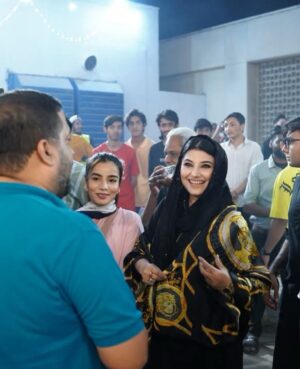 Javeria Saud Instagram - Representing Express TV at the JDC Sehri event, as part of the Pyara Ramazan transmission, alongside @jdcfoundationpk, @alisheikhani1,  @zafarjdc1