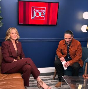 Jenna Elfman Instagram - Thank you @morningjoe. Love sharing time and space with @zahnmcclarnon for #DarkWinds which premieres this Sunday, March 9th @amc_tv and @amcplus 9/8c. // @davidcolvin @gitabass