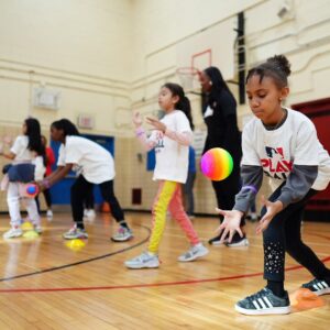 Jennie Finch Instagram - We celebrated #NGWSD with our MLB Youth Ambassadors at P.S. 111 Adolph S. Ochs! 🌟

Thank you to the students & teachers for welcoming Jennie, Natasha, and our staff!