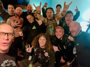 Jennifer Gimenez Instagram - Epic night with the @goldfingermusic Crew🤟 What an opportunity to see the boys in their element. Many Memories made🤘🤘🤘
