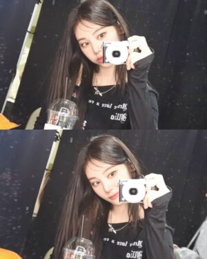 Jeong Jin-sol Instagram - 암쏘쏘쏘 핫핫