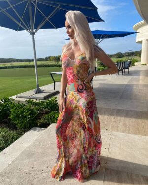 Jessica-Jane Stafford Instagram - A moment for the dress. Who remembers Arrogant Cat?? #ArrogantCat #Dress #Fashion Swipe to see the back..!