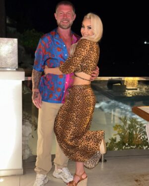Jessica-Jane Stafford Instagram - Thank you to this amazing man for making my 40th a week to remember. You’re just the most incredible, loving, supportive, affectionate, kind, humble and funniest person I’ve ever met and I don’t know what I’d do without you. I love you so much 🥰🥰🥰