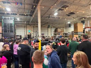 Jessica Kresa Instagram - Thank you all for a great 2025 Foodtruck Season Opener!!!! Fun to see everyone and catch up!!!!! Another great show with @mw_allstar and @liftbridgetaproom #ODB #BigAL #mnfoodtrucks #foodtruck #mnbrews #mnlocal #eatlikeyougiveadamn #foodtrucking