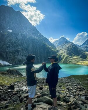Jhanvi Bhatt Instagram - Just wrapped up the Kashmir Great Lakes trek and now on the way to Ladakh! The trek was pure magic—breathtaking lakes, flawless weather, and the best company. Can’t believe those 7 days have already flown by! ✨🏔️❤️ @bhumika.jangid77 @harshil_thummar @a_ditijain @shubham_rathod @sun_tan_globetrotterss @im_harshbhatt
