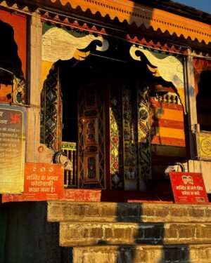 Jhanvi Bhatt Instagram - Har Har Mahadev 🙏 
📍Bijli Mahadev Temple