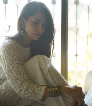 Jhataleka Malhotra Instagram - Khwabeeda 🤍