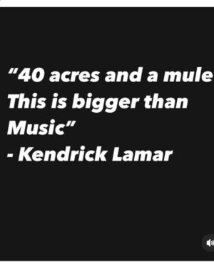 Jill Marie Jones Instagram - This is BIGGER than the 🎶

Happy Tuesday!!! 
#beKIND ✨✨✨ 

♥️xo