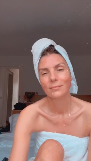 Joana Seixas Instagram - ••• BOICOTE ÀS EMPRESAS AMERICANAS DIA 28 DE FEVEREIRO. Haverá mais boicotes. 
Eu já faço este boicote alargado todos os dias, vou partilhar nos stories mais informações. 
#boicote