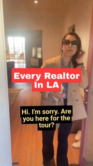 Joanna Hausmann Instagram - Every real-estate agent in LA