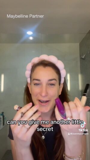 Joanna Hausmann Instagram - I called my mom to get a beauty secret and this is what she had to say #maybellinepartner #ad @maybelline