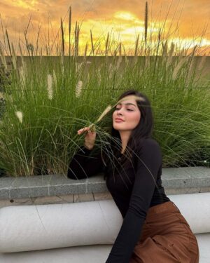 Jolene Marie Rotinsulu Instagram - 1st sunset of 2025 ☀️🌅