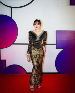 Jolene Marie Rotinsulu Instagram - Merandai Cakrawala Sinema Indonesia di Malam Anugerah Piala Citra Festival Film Indonesia 2024 🇮🇩

@doleytobing on style, @dimassinggih on attire, @leciel.design on accessories, @windy_lazuardi on makeup and hairdo, @armanfebryan on documentation.

@festivalfilmid @parfi56