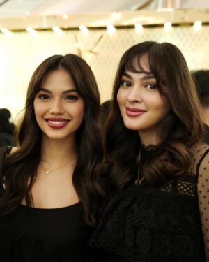 Jolene Marie Rotinsulu Instagram - It’s nice to be here especially with so many familiar faces at YSL Winter Fantasy 🤗💫✨ thanks for making this happen @yslbeauty
