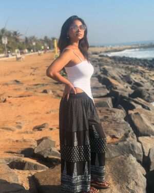 Jovita Livingston Jones Instagram - This is how my Valentine’s week went ❤️🏖️☀️🐟#pondicherry ❤️ 

#valentinesweek #pondi #pondidiaries #pondicherry #jovitalivingston