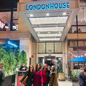 Juggan Kazim Instagram - A night to remember Reunions continued 

#lariferrari