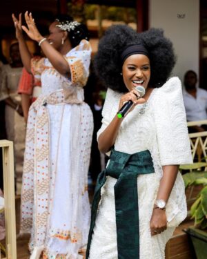 Juliana Kanyomozi Instagram - Congratulations to the lovely couple Julian and Brian ♥️💍. Blessings to you . @juleahmules 

👗 @kushonadesigns 
📸 @zakiephotography