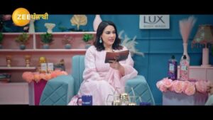 Jyotica Tangri Instagram - Iss Sunday, 9th March, Spotlight with Mandy te aa rahi ne do awaazan di mallikavaan – Jyotica Tangri te Mannat Noor! Tyaar ho jao ek dhamakedar episode layi, jithe hovega music, masti, te kuch khaas gallan! 

Kinni excitement hai? Comments vich dasso! Vekhna na bhulna Spotlight with Mandy, 9th March, shaami 7 vaje, sirf Zee Punjabi te!

ਇਸ ਐਤਵਾਰ, 9 ਮਾਰਚ, Spotlight with Mandy ਤੇ ਆ ਰਹੀਆਂ ਨੇ ਦੋ ਆਵਾਜ਼ਾਂ ਦੀਆਂ ਮਲਿਕਾਵਾਂ – ਜਯੋਤਿਕਾ ਟੰਗਰੀ ਤੇ ਮੰਨਤ ਨੂਰ! 

ਤਿਆਰ ਹੋ ਜਾਓ ਇੱਕ ਧਮਾਕੇਦਾਰ ਐਪੀਸੋਡ ਲਈ, ਜਿੱਥੇ ਹੋਵੇਗਾ ਮਿਊਜ਼ਿਕ, ਮਸਤੀ ਤੇ ਕੁਝ ਖ਼ਾਸ ਗੱਲਾਂ! 
ਕਿੰਨੀ ਉਤਸ਼ਾਹਿਤਾ ਹੈ? ਕਾਮੈਂਟਸ ਵਿੱਚ ਦੱਸੋ!
ਵੇਖਣਾ ਨਾ ਭੁੱਲਣਾ Spotlight with Mandy, 9 ਮਾਰਚ, ਸ਼ਾਮ 7 ਵਜੇ, ਸਿਰਫ਼ Zee Punjabi ਤੇ!

@mandy.takhar  @jyoticatangri @mannatnoormusic @croma.retail @myproease @daburredofficial @ananta_aspire @catch_foods @officialbankofbaroda @luxindia @maxo_india 

#JyoticaTangri #MannatNoor #SpotlightWithMandy #ZeePunjabi #MusicDiRani #PunjabiVibes #EntertainmentDiDuniya #MastiTeMusic #SundaySpecial