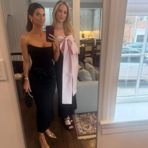 Kaitlan Collins Instagram - And that last slide is why I don’t wear long dresses.