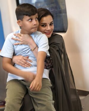 Kanika Maheshwari Instagram - A son may outgrow his mother’s lap, but never her love. ✨

#motherandson #mothersonlove #mothersonbond #love #picofftheday #metro #metrofun #bhyp #fyp #mumbai #motherson #motherandsontime #beauty #motherandsongoals #bondoflove #motherslove #specialbond #momlife #mothercare #photography #kanikamaheshwari