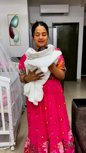 Kannika Snekan Instagram - 30% discount on all their maternity collections. Just add your favourite items to the cart and discount will be applied automatically. 

Order at www.preethiwear.in